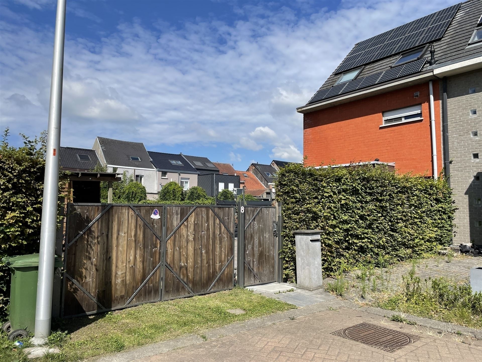 Energiezuinige halfopen bebouwing! foto 3