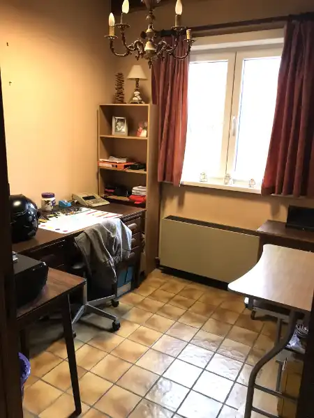 Te Grembergen : Woonst met terras en tuin - EN bijgebouw met garage- ruime parking in doodlopende straat nabij de spoorweg foto 13