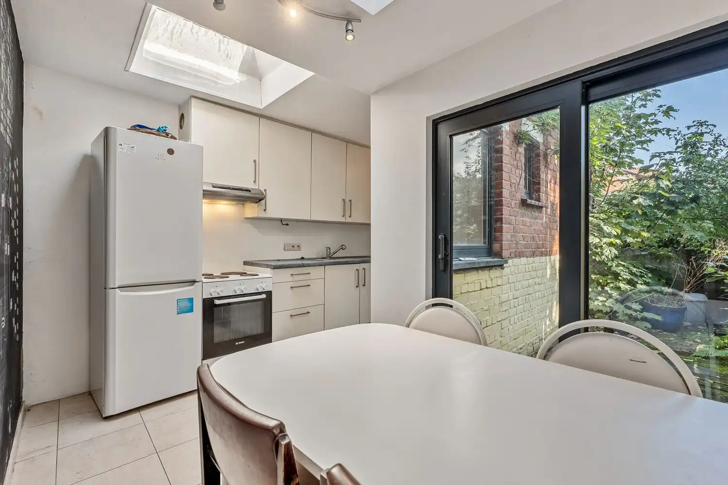 Goed gelegen woning met 4 slaapkamers en een terras nabij het UZ Gasthuisberg te Leuven! foto 5