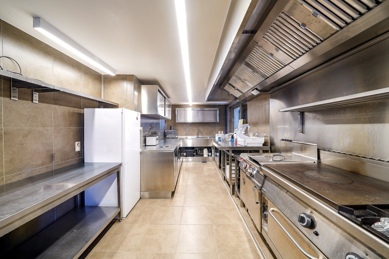 Te koop: Restaurant met woonst op toplocatie – Plassendale, Oostende foto 15