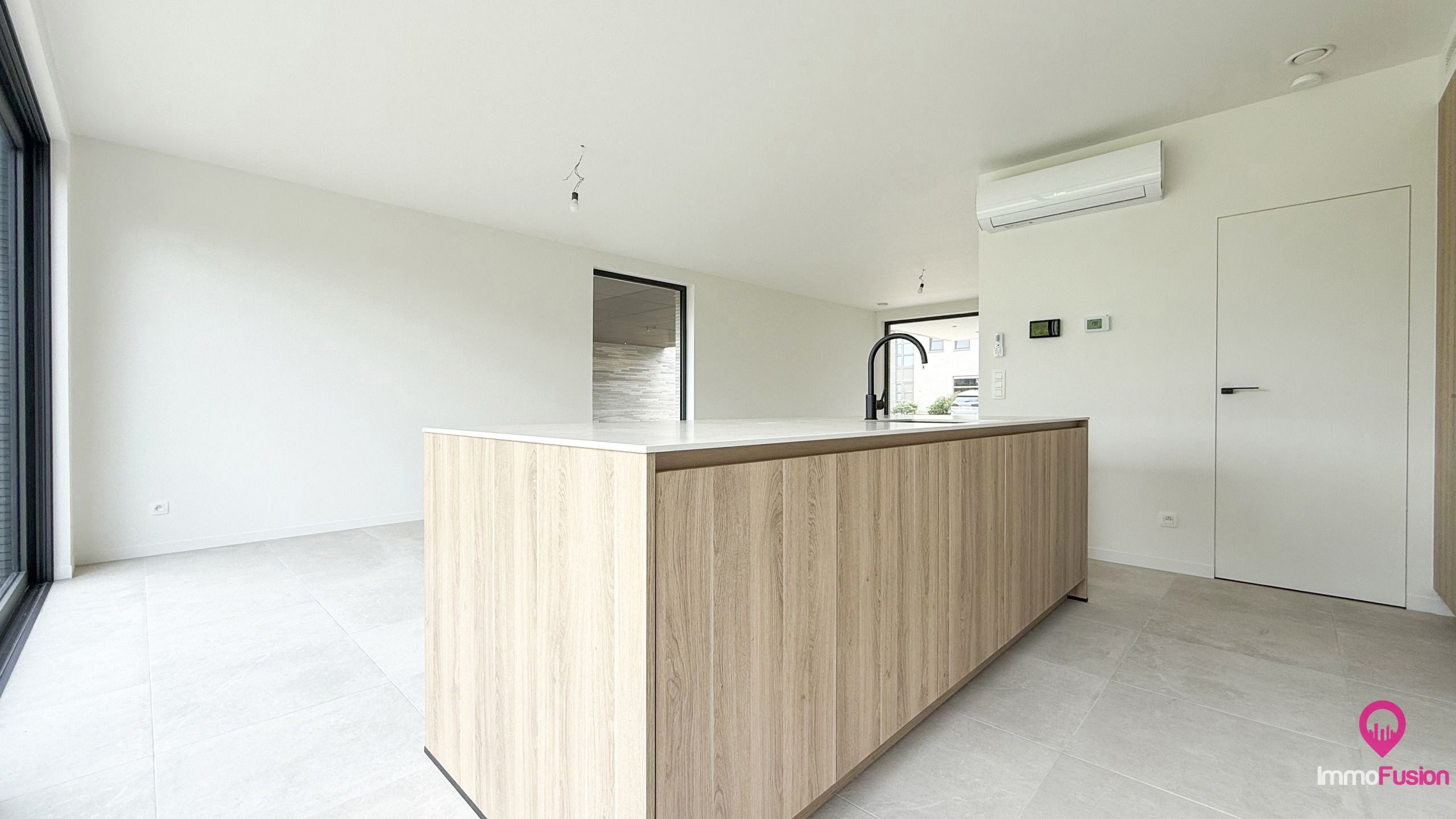 Rustig gelegen moderne nieuwbouwwoning met 3 slaapkamers!  foto 8