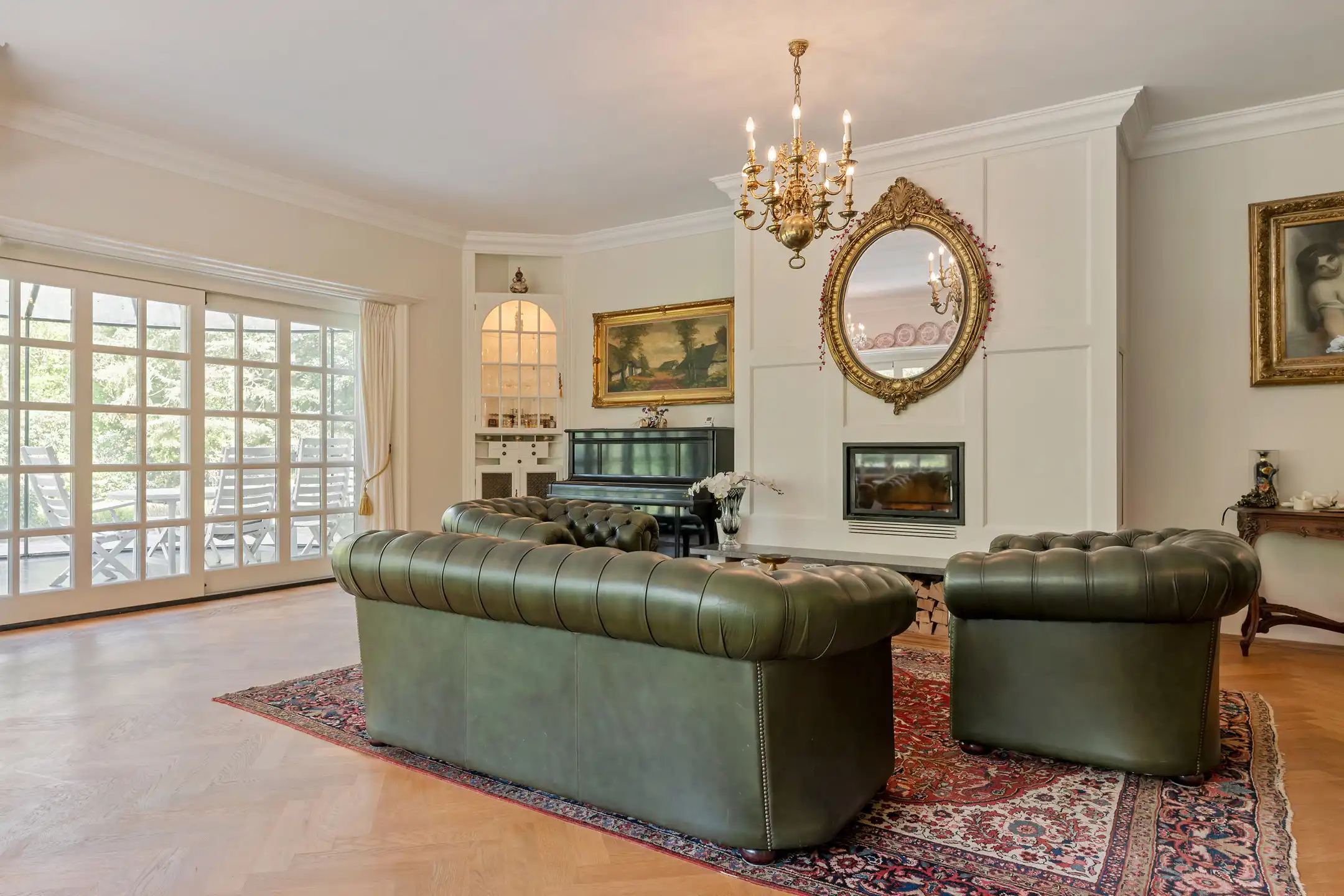 Unieke vrijstaande villa op ca. 7620m² in een uitzonderlijk domein in het groen. foto 5