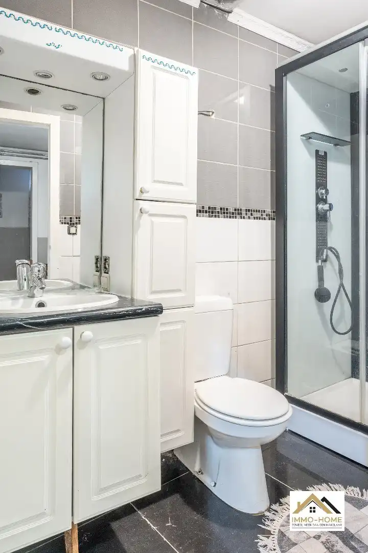 Handelshuis met veel potentieel op wandelafstand centrum Wachtebeke foto 22