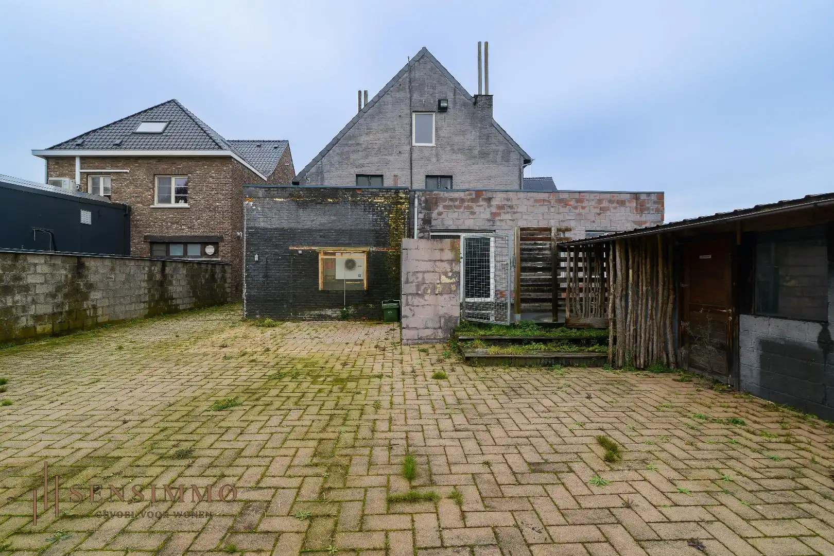 Op te knappen handelshuis op ruim perceel met mogelijkheid tot projectontwikkeling foto 21