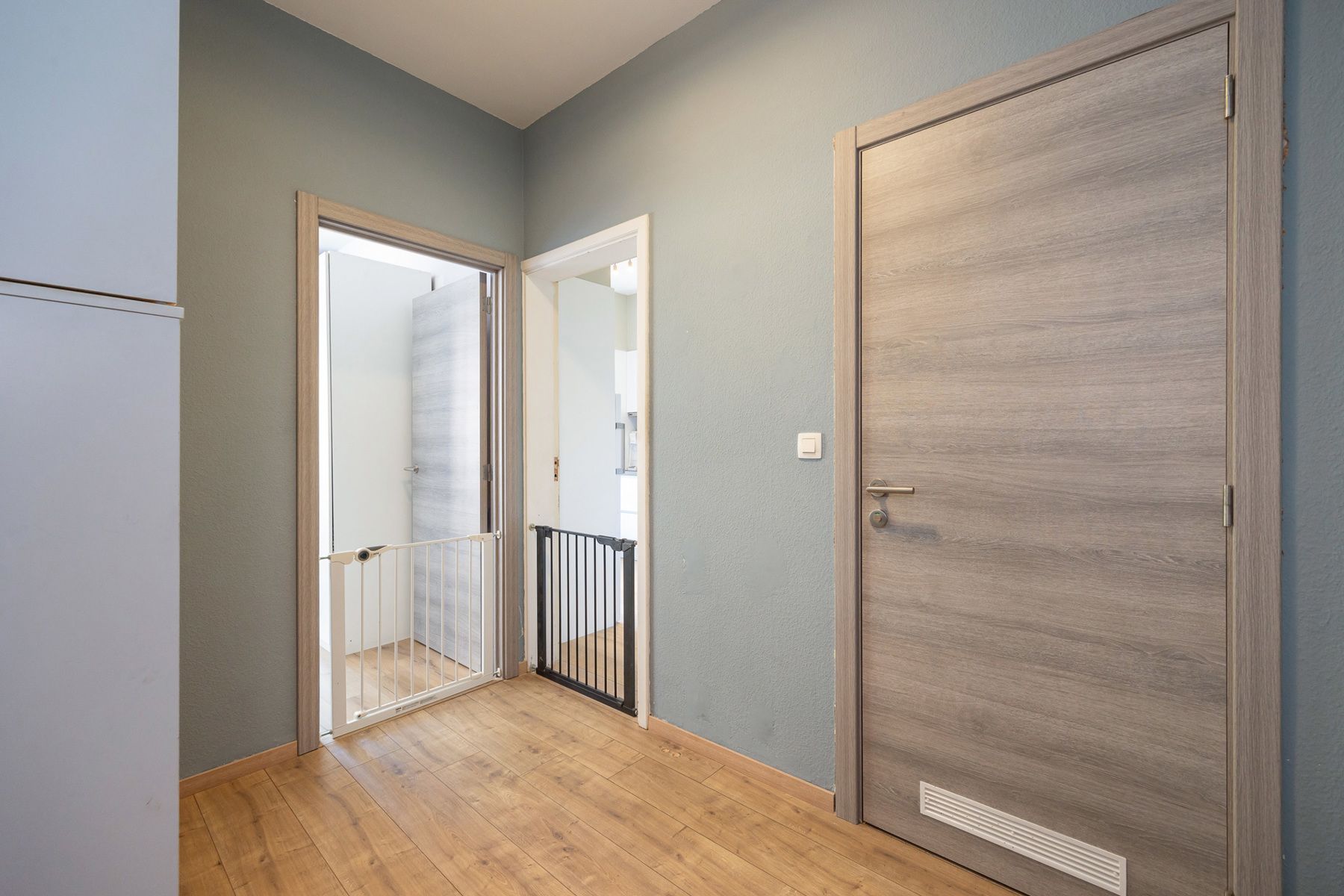 Modern appartement met mooie tuin foto 5