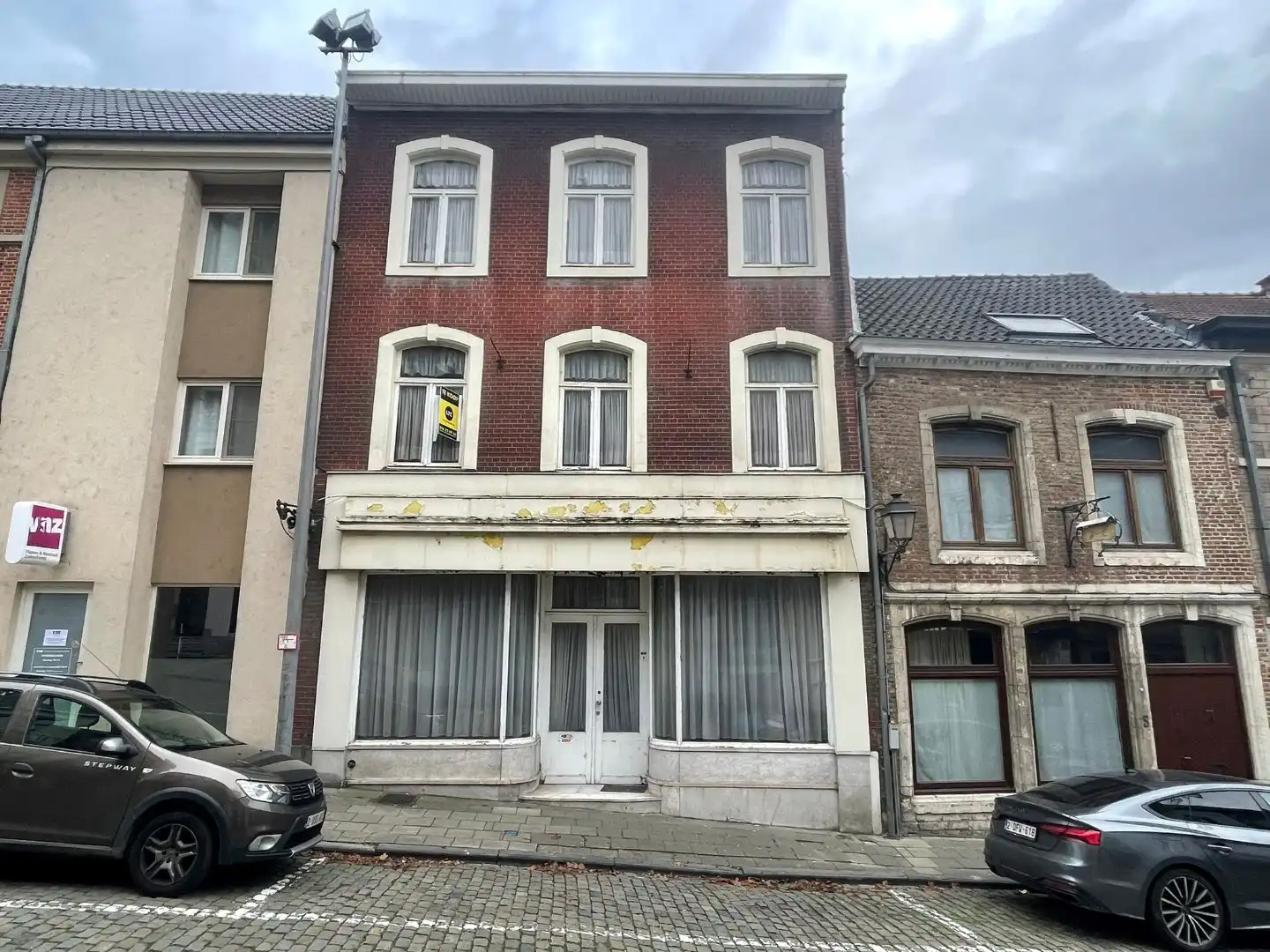 Rijwoning met 5 slaapkamers in centrum Tienen foto 2