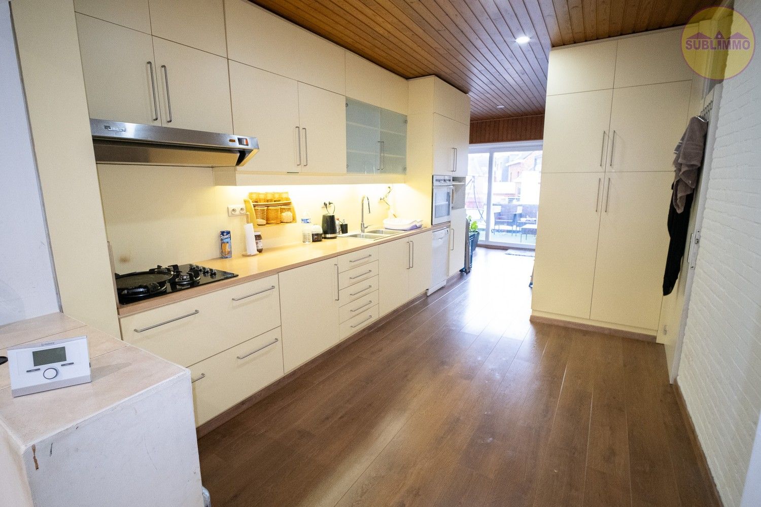 Handelspand (63 m²) met woonst in centrum Meerhout foto 2