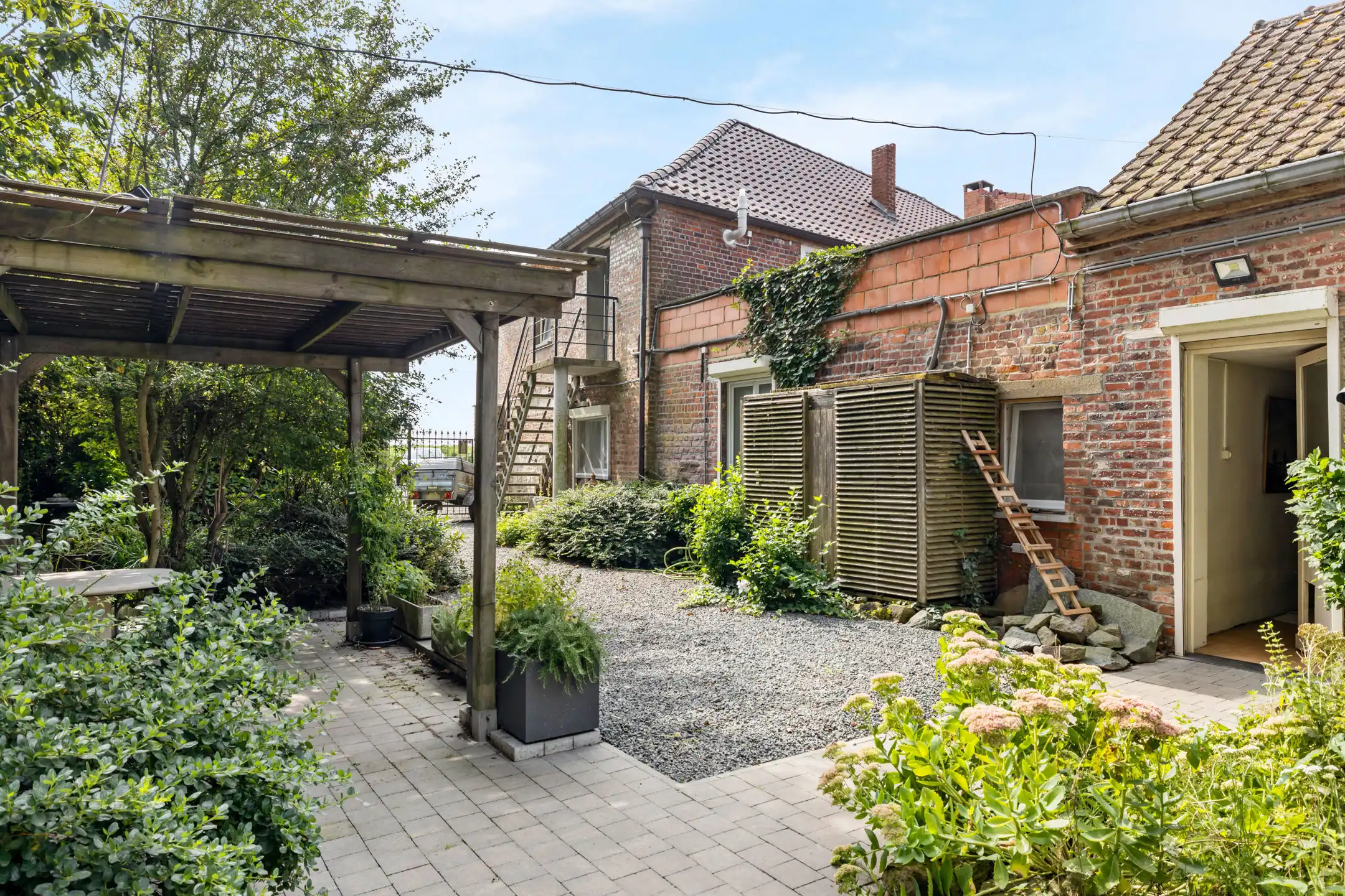 Zeer ruime energiezuinige woning (526m²) op 37a45ca foto 37