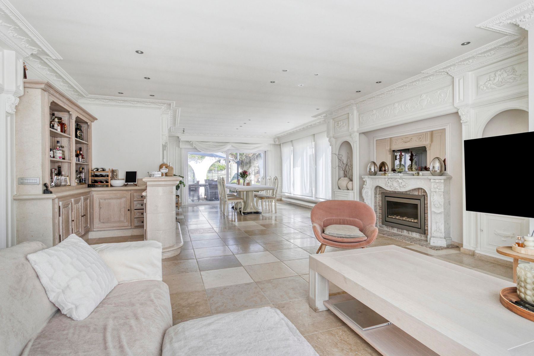 Charmante gelijkvloers villa op 't Hoge! foto 6