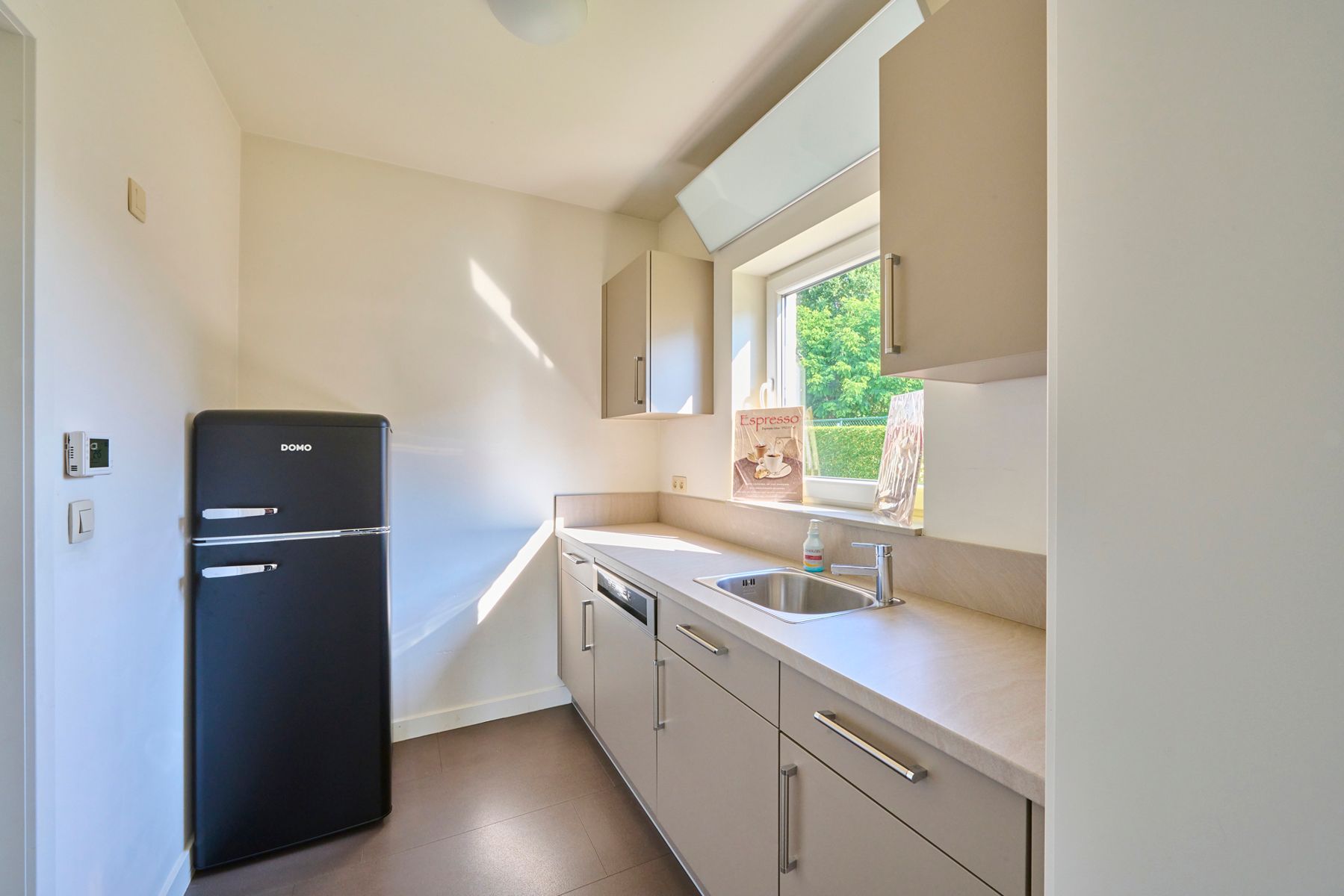 Exclusieve woning met handelzaak,appartement, zwembad en lift. foto 10