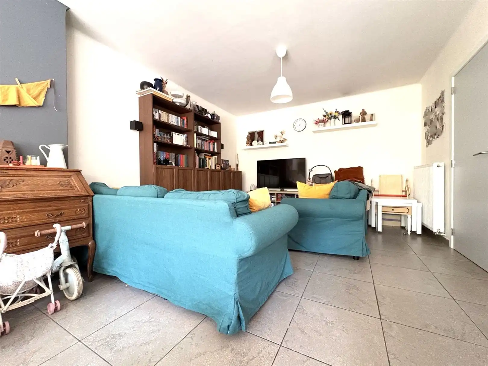 Gezellig en ruim gerenoveerd appartement op wandelafstand van station en centrum foto 2