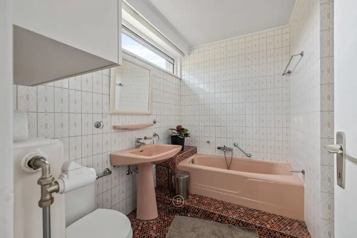 Karaktervolle woning met 5 slaapkamers foto 12