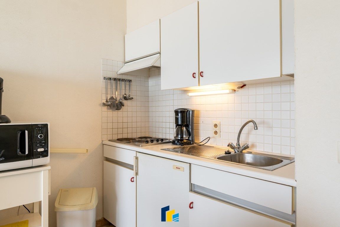 Studio met frontaal zeezicht en slaaphoek op toplocatie! foto 10