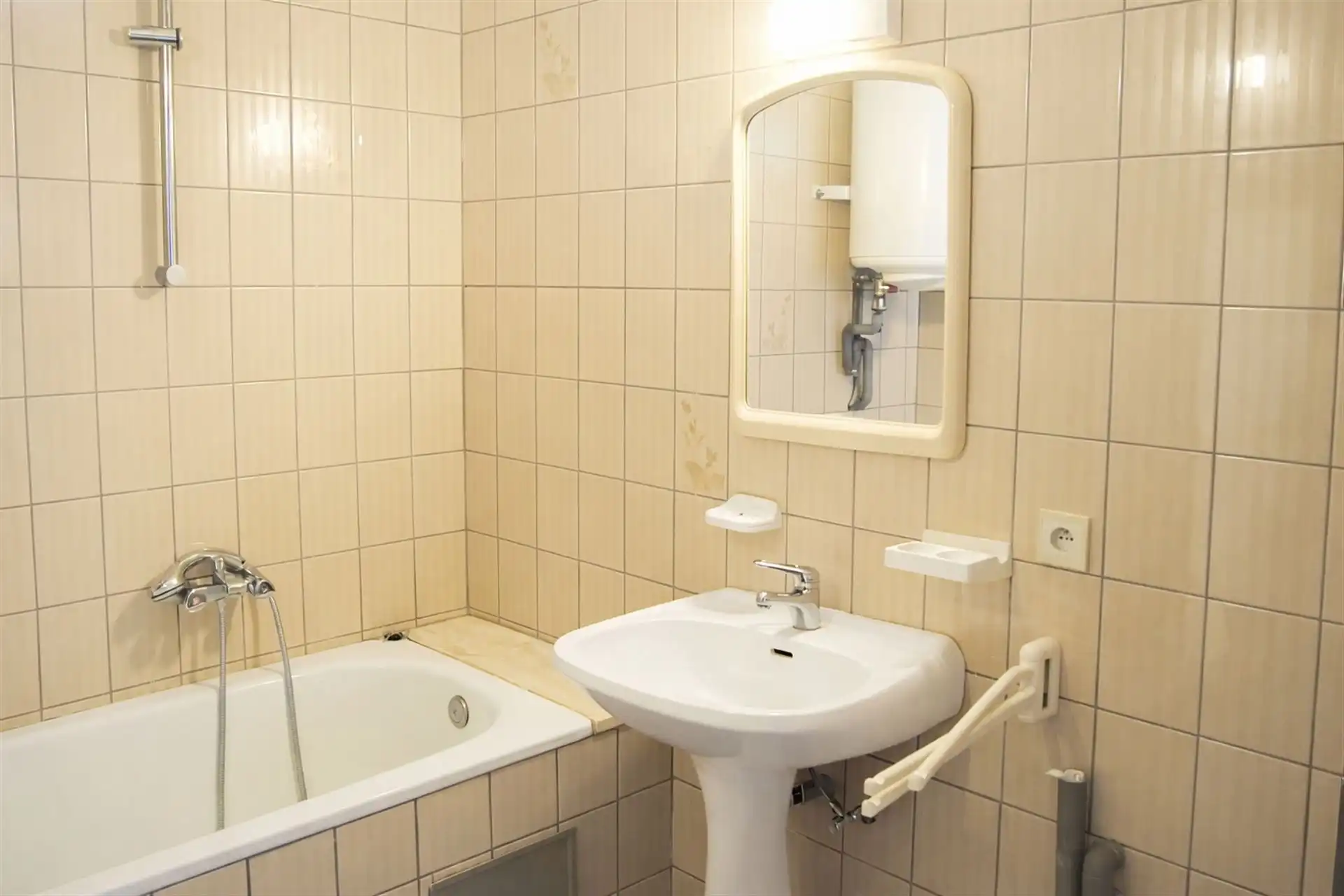Dakappartement met 2 slaapkamers in centrum van Lummen foto 8