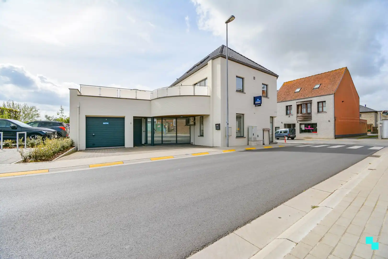 Instapklaar duplexappartement met garage te Hooglede foto 28