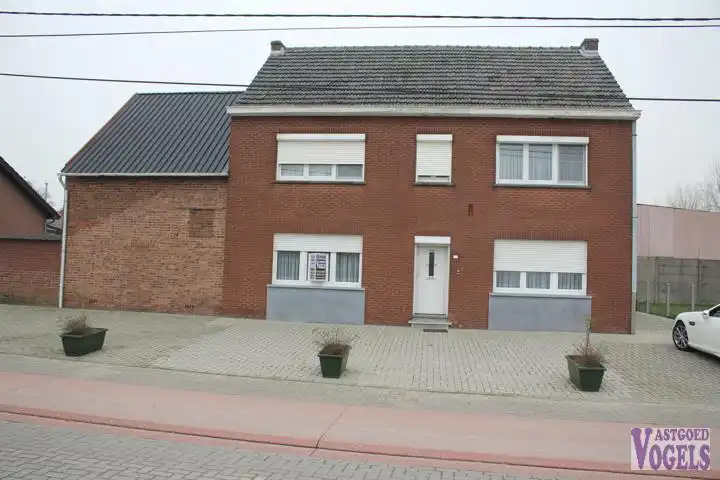 Appartement te huur foto {{pictureIndex}}