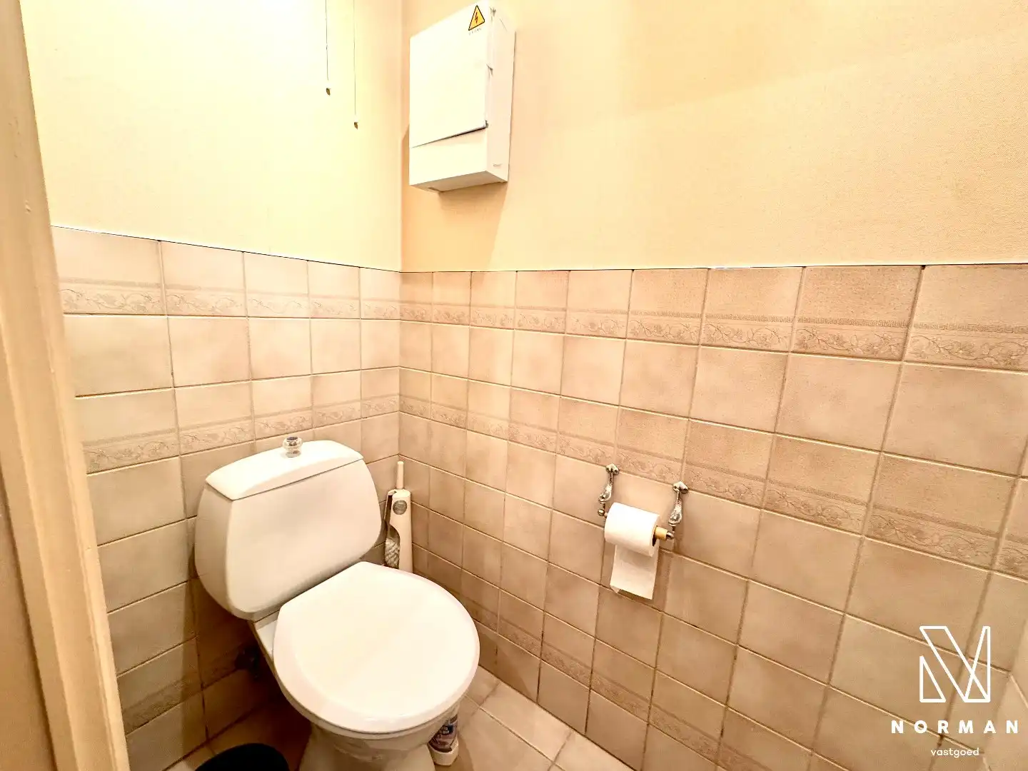 Instapklaar 2slk appt, met terras, autostaanplaats, blanco gekeurde elektriciteit en epc B foto 10