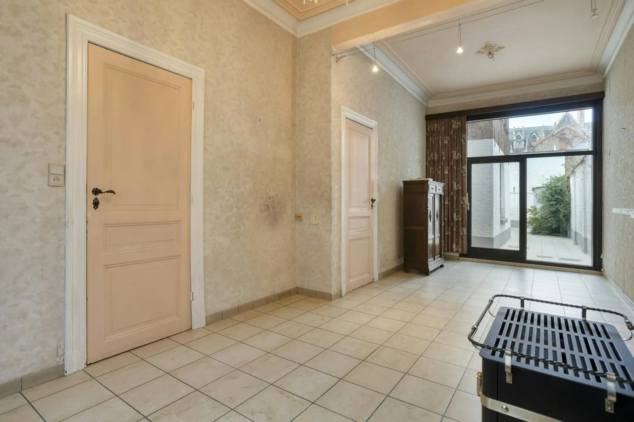 Charmant huis te koop in Sint-Clarastraat Brugge foto 2