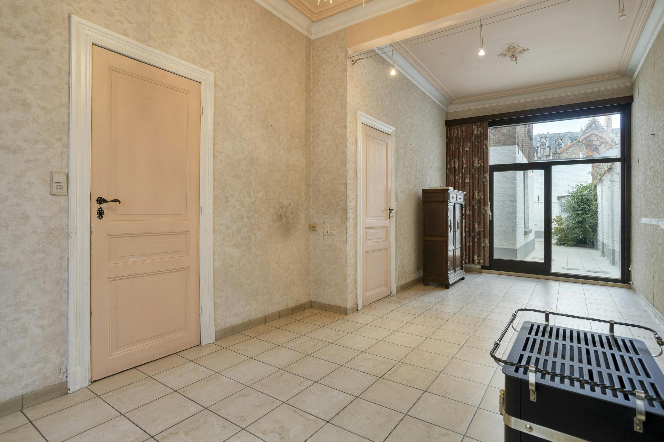 Charmant huis te koop in Sint-Clarastraat Brugge foto 3