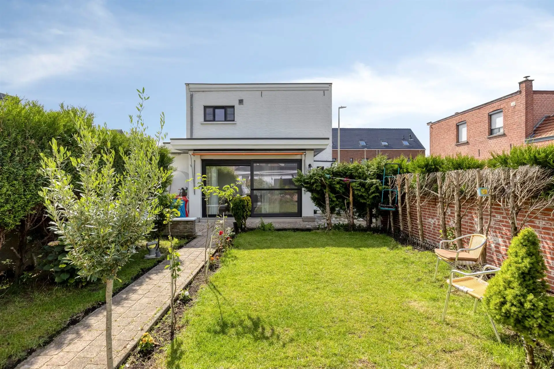 Gerenoveerde woning met 3 slpk's, zonnige tuin en garage! foto 19