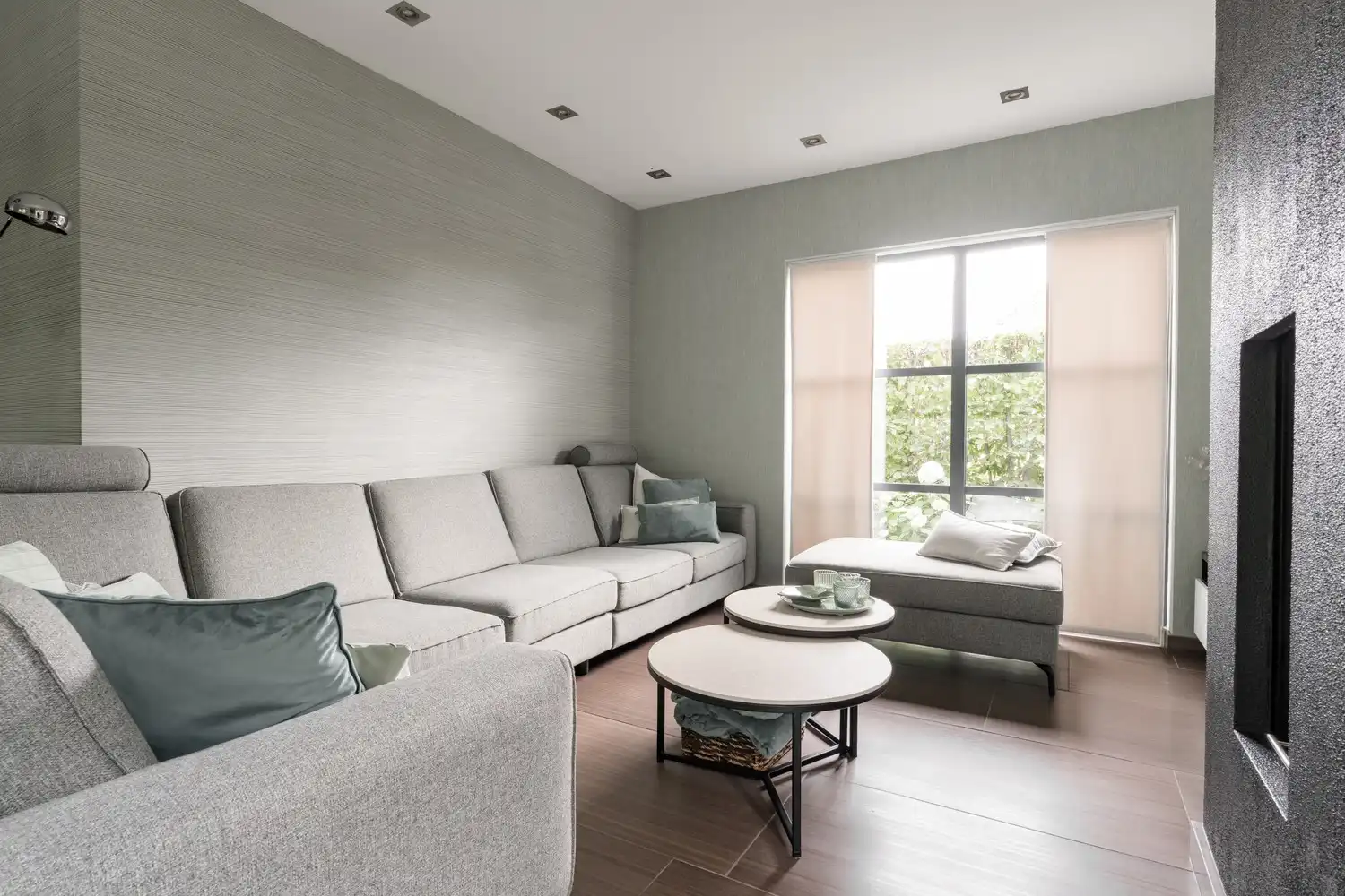 Luxe villa te koop in Neerpelt: moderne architectuur en ruimte in overvloed aan de Beukenlaan. Ideaal voor uw gezin! foto 5