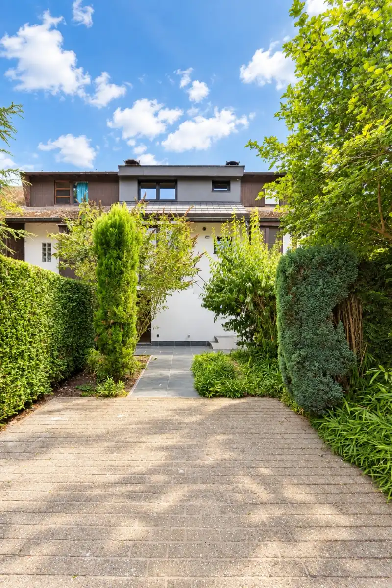 Uitmuntend gelegen gerenoveerde woning ! foto 19
