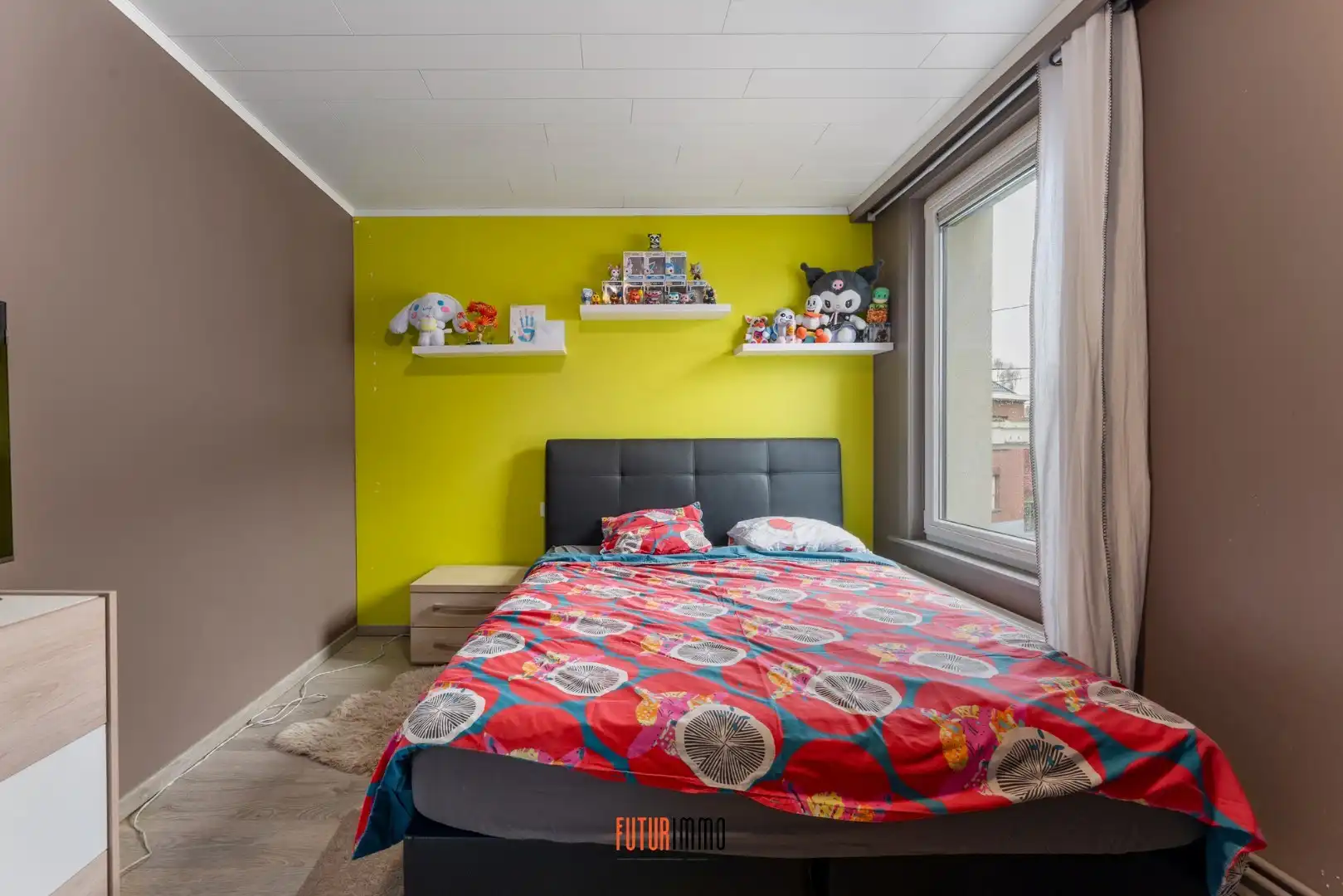 Half open woning met garage foto 16