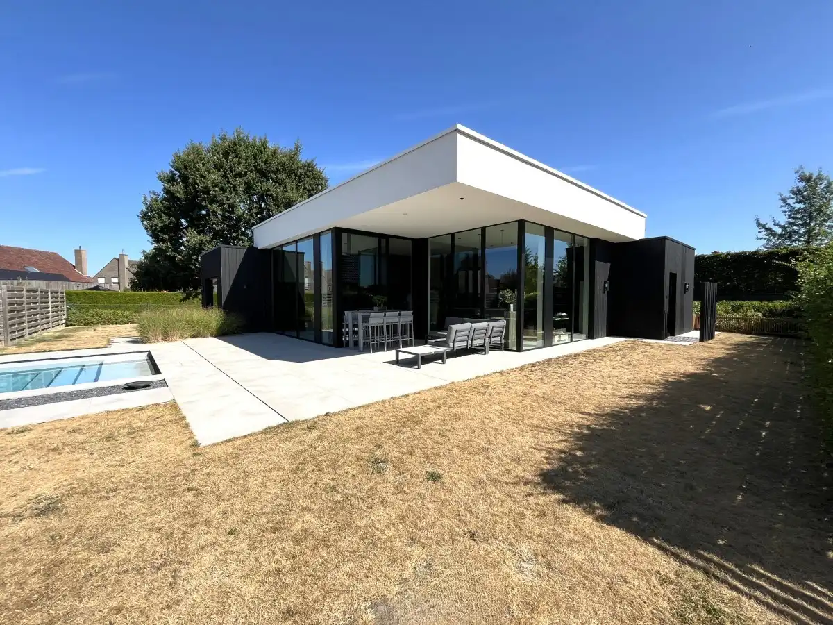 Beselare - Exclusieve luxe villa met zwembad en domotica foto 2