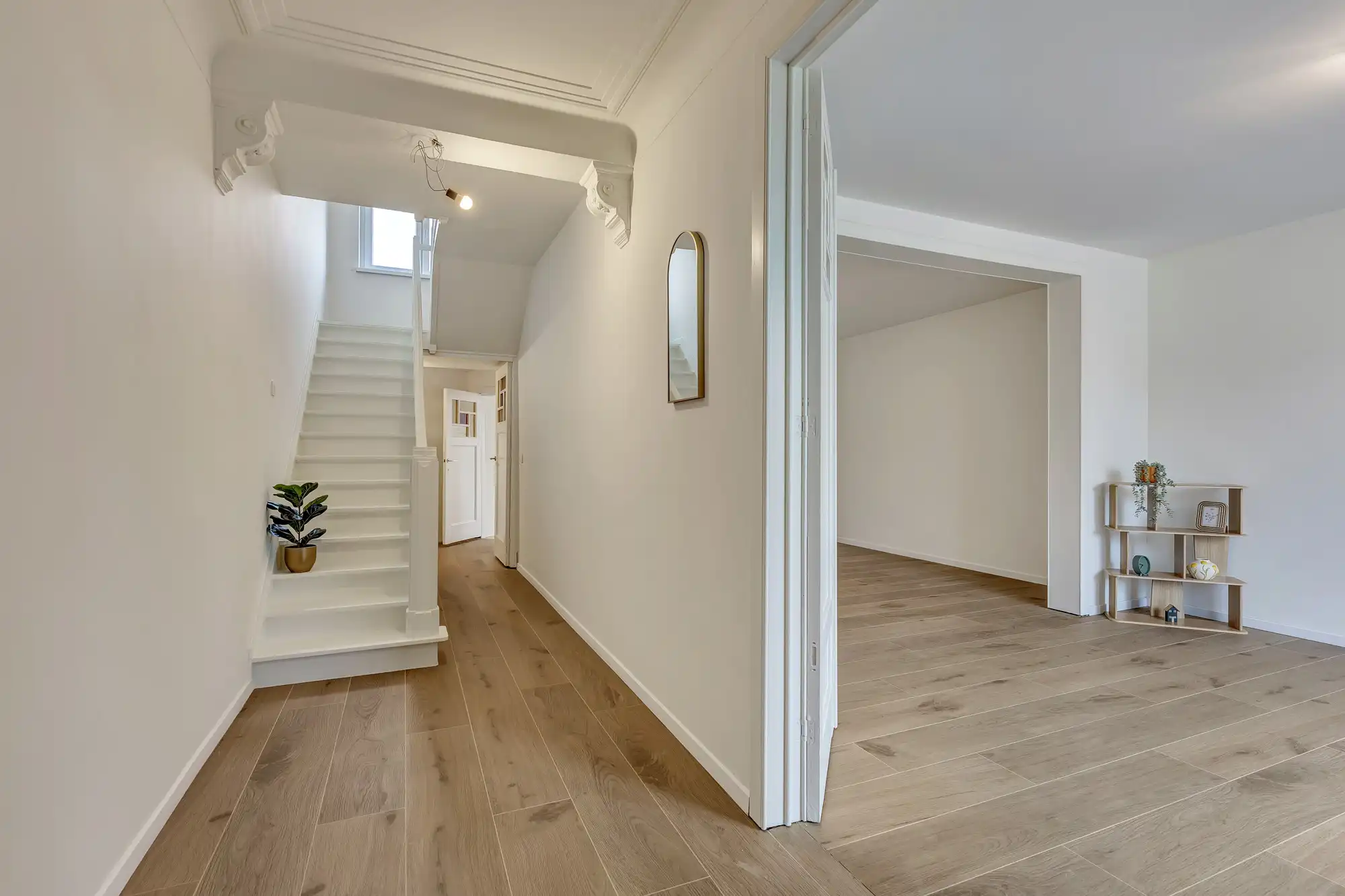 Energetische gerenoveerde woning op toplocatie foto 12