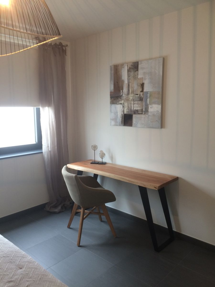 Bemeubeld appartement met één slaapkamer en autostaanplaats foto 11