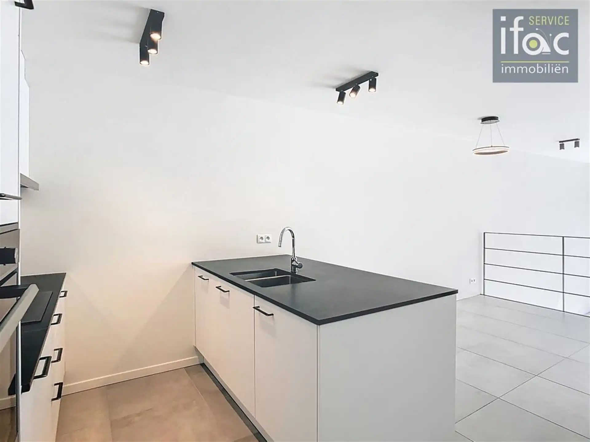 Energiezuinige woning - Leuke tuin - garage - centrum Tervuren! foto 3