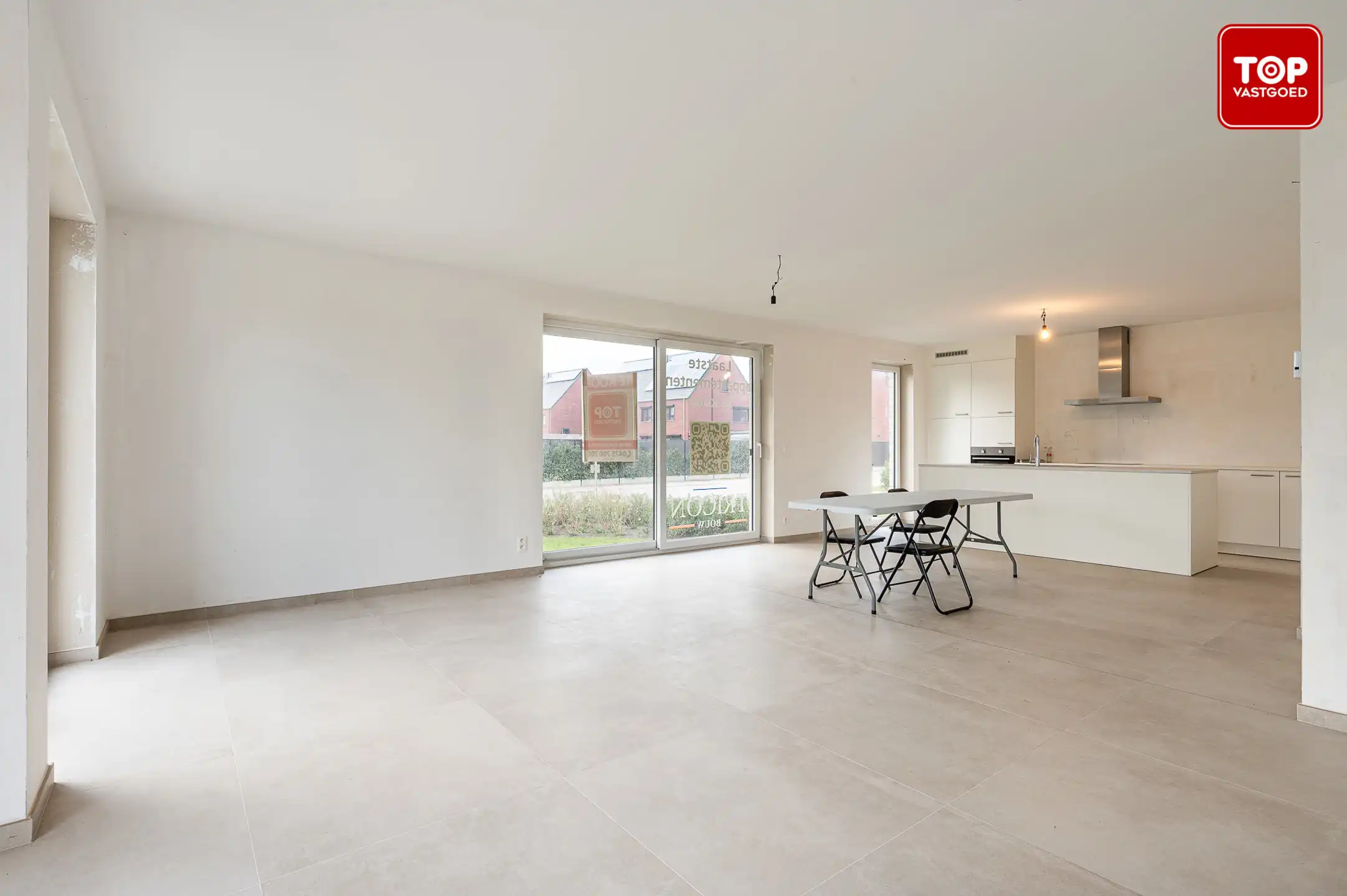 Ruim en lichtrijk nieuwbouwappartement met tuin foto 5