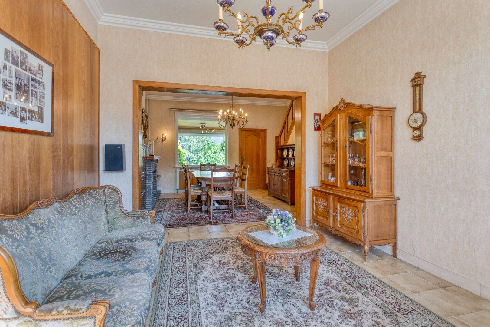 Te renoveren woning met 3 slaapkamers, garage en ruime tuin in Haasrode – EPC 473 kWh/m² jaar - bewoonbare oppervlakte 184 m² foto 3