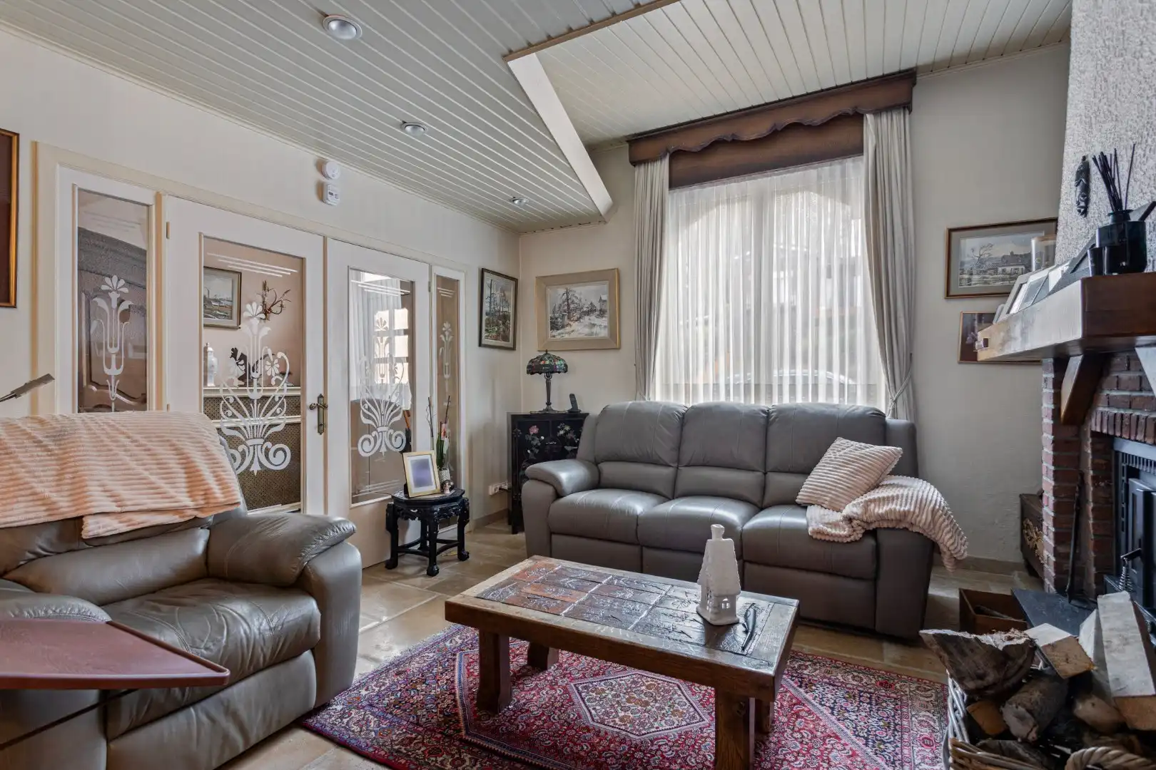 Tweewoonst met ruime werkplaats en garages te Tongeren-Sluizen foto 15