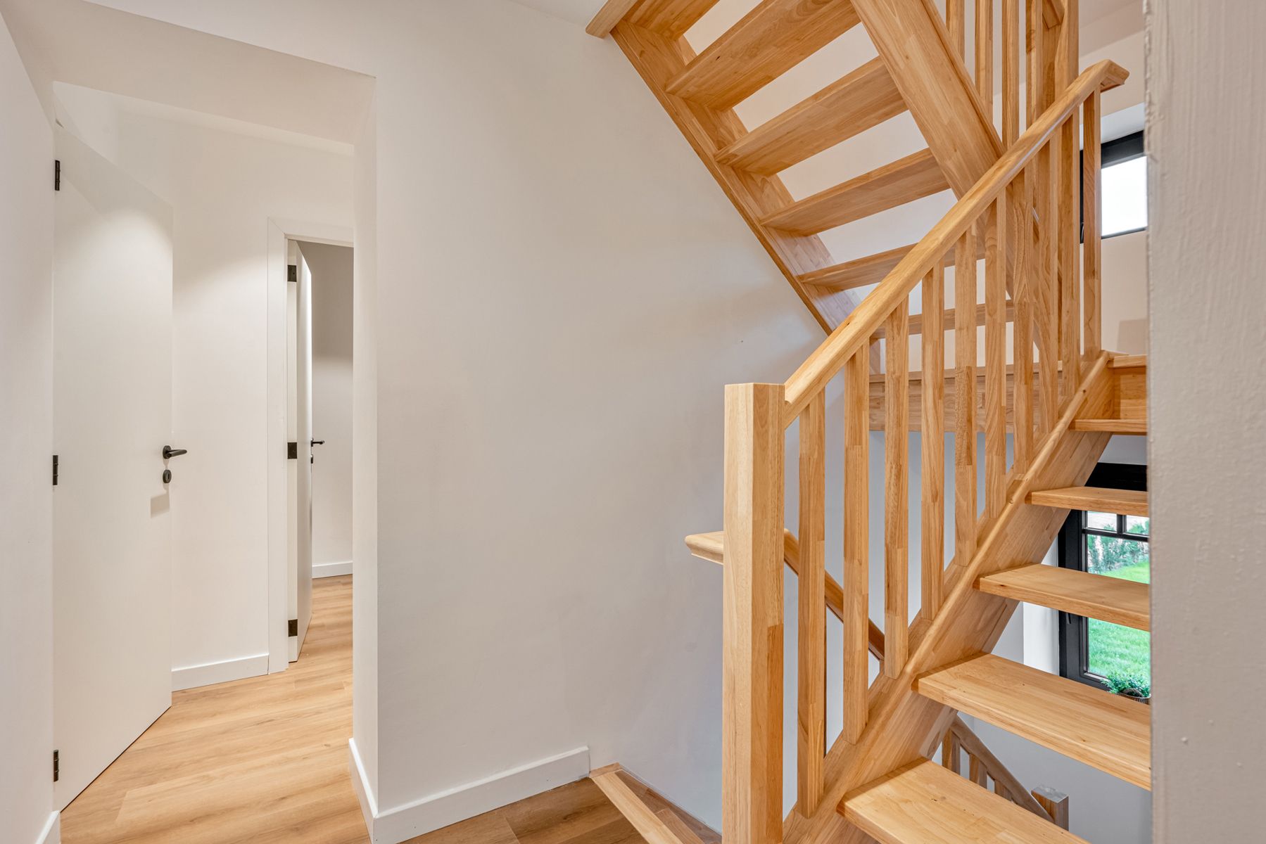 Exclusieve, energiezuinige woning met 3 slaapkamers en tuin foto 10