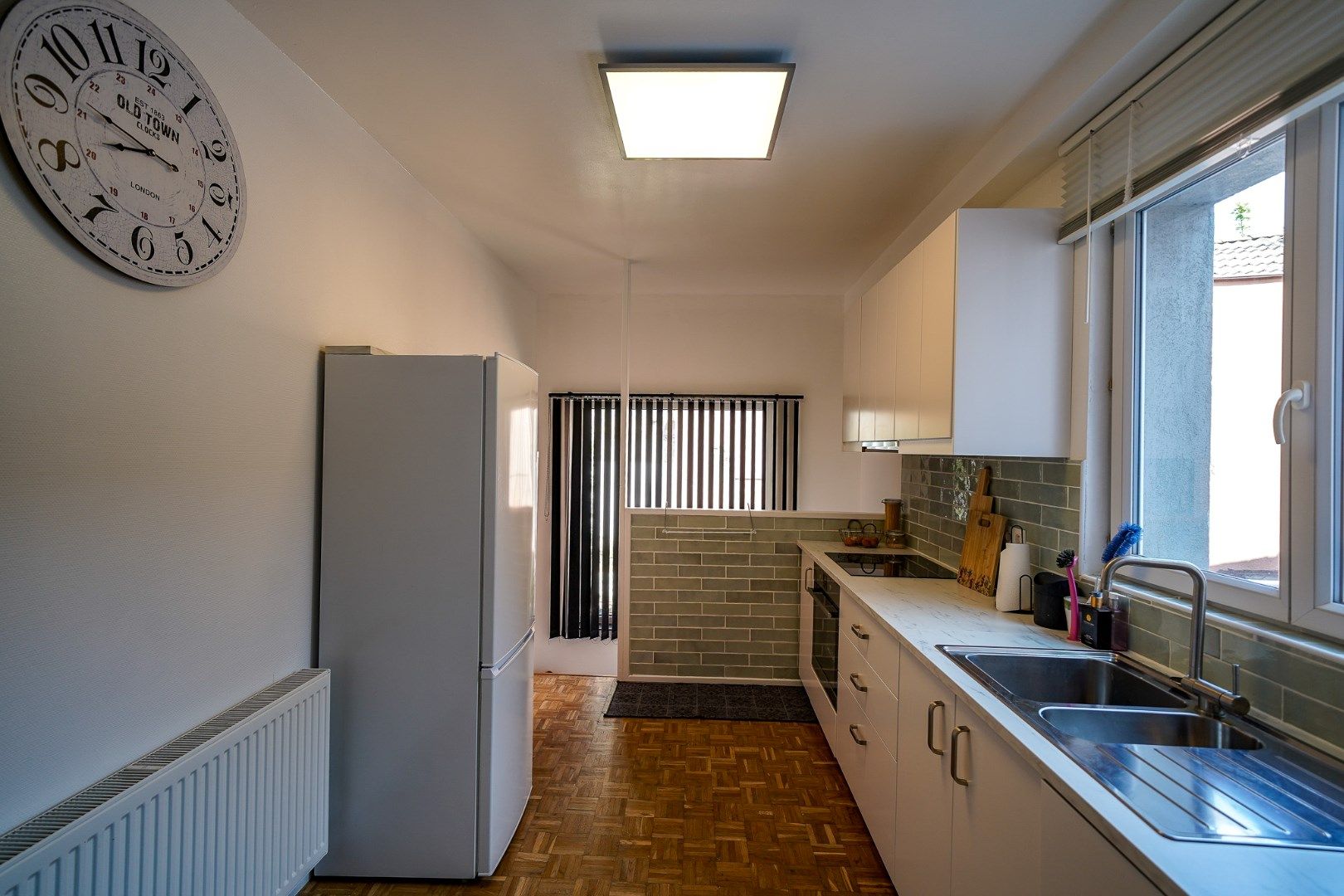 Instapklaar duplex/sous-sol appartement in centrum Oostende foto 4