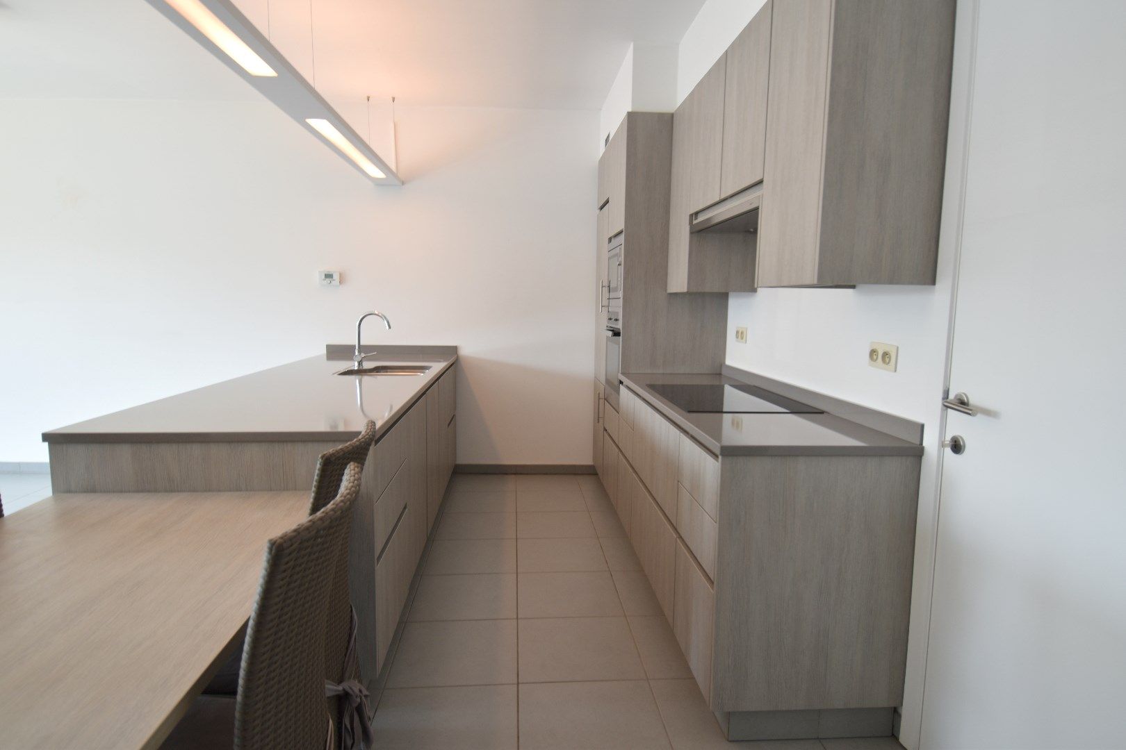 Appartement met 2 slaapkamers in het hartje van Gullegem foto 4