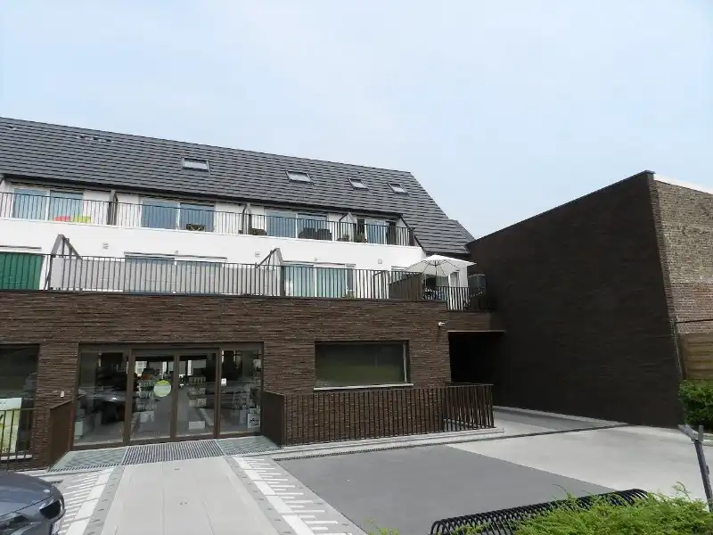 duplex-appartement foto {{pictureIndex}}