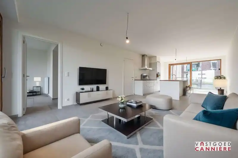 !LAATSTE KANS AANKOOP 6% BTW ! Instapklaar 2 slaapkamerappartement in residentie DAC'ART Izegem. foto {{pictureIndex}}