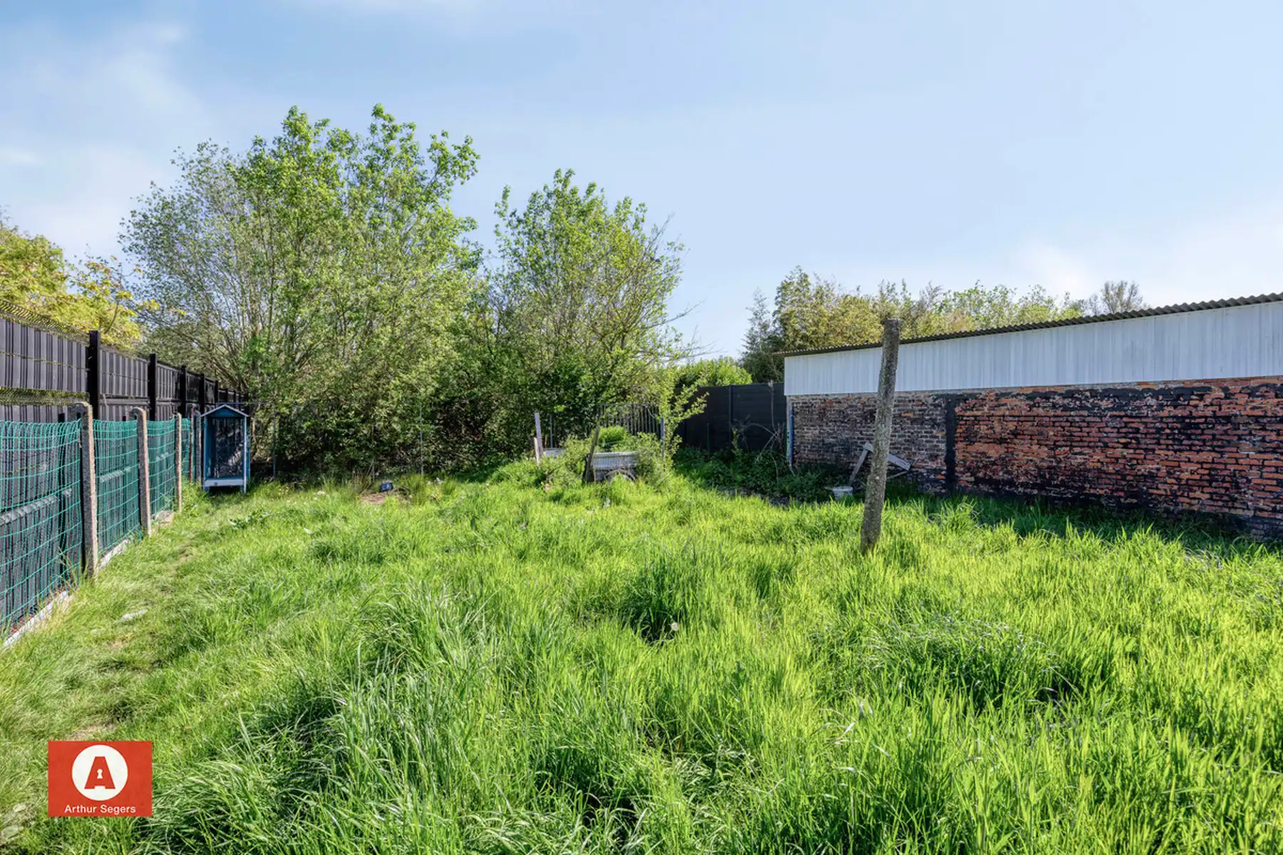 Te renoveren woning in Opstal foto 27