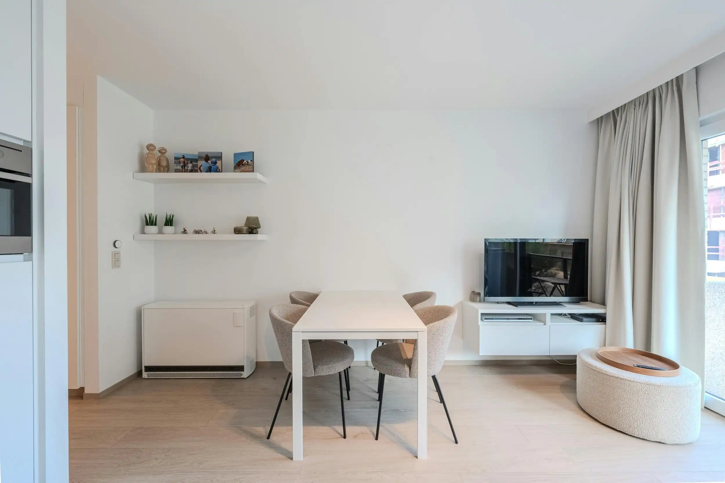 Zonnige studio met slaaphoek te koop te centrum Middelkerke! foto 7