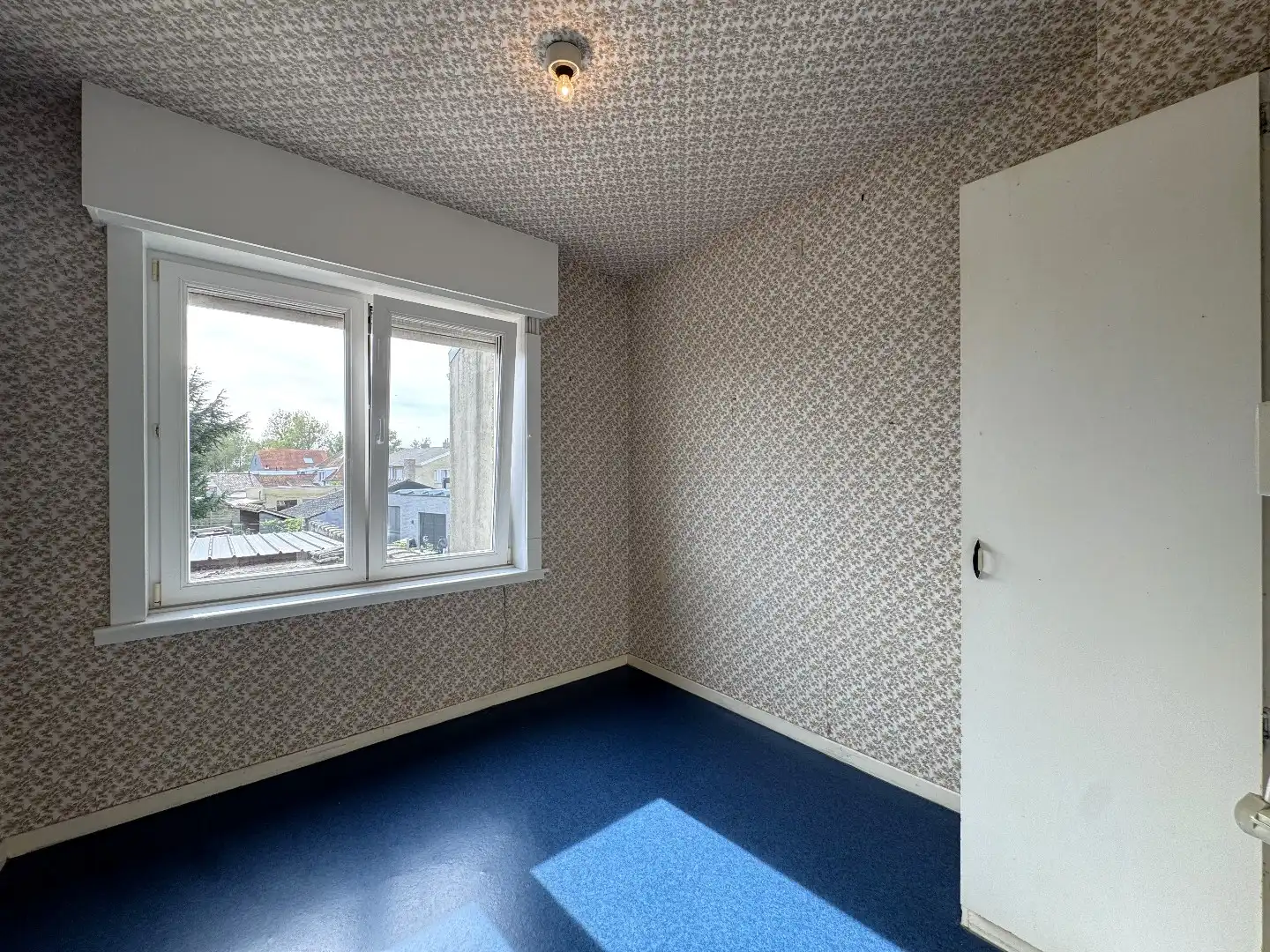 Te renoveren halfopen bebouwing met bijzonder veel potentieel in rustige verkavelingswijk foto 25