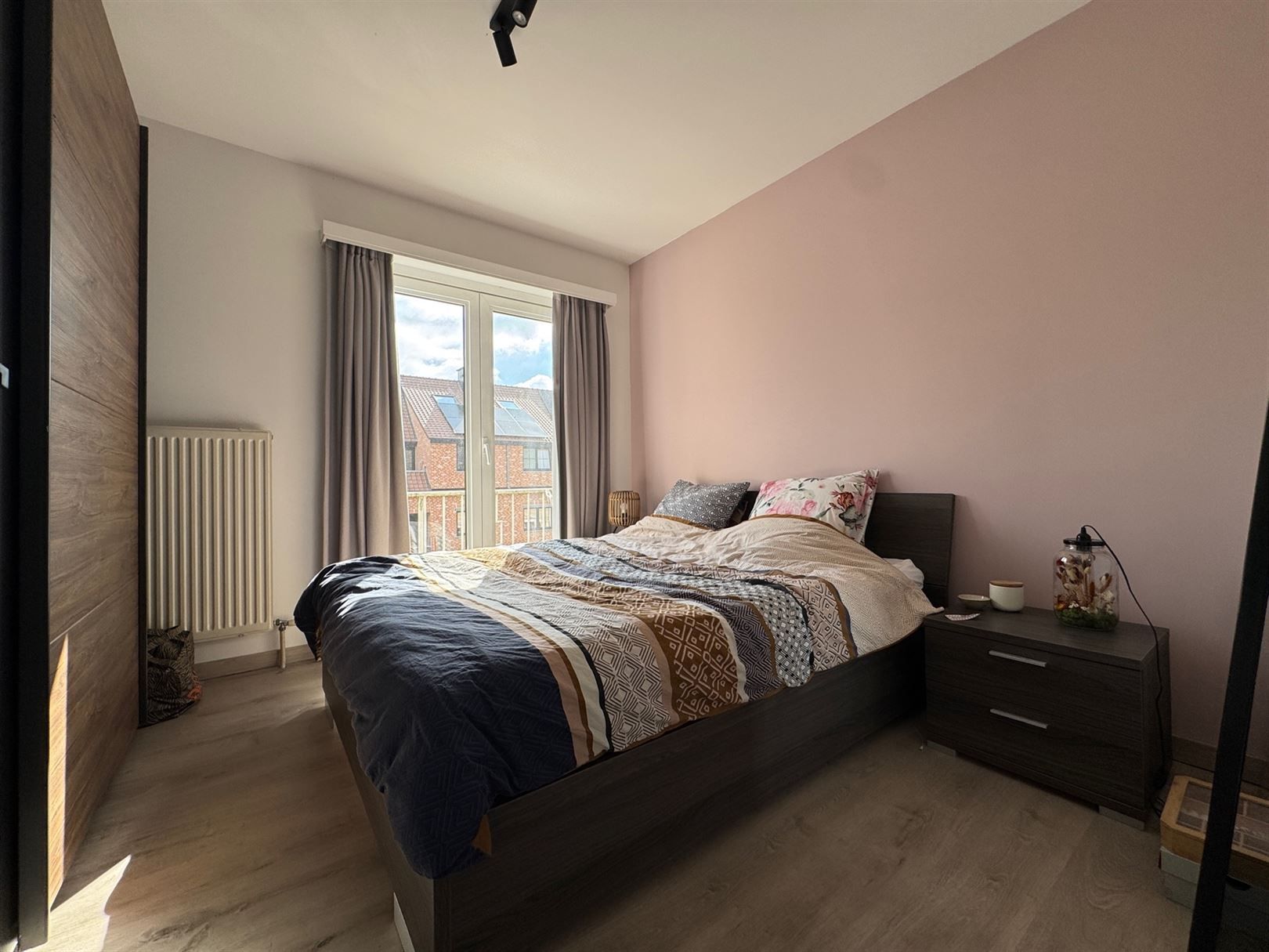 Lichtrijk appartement met 1 slaapkamer foto 14