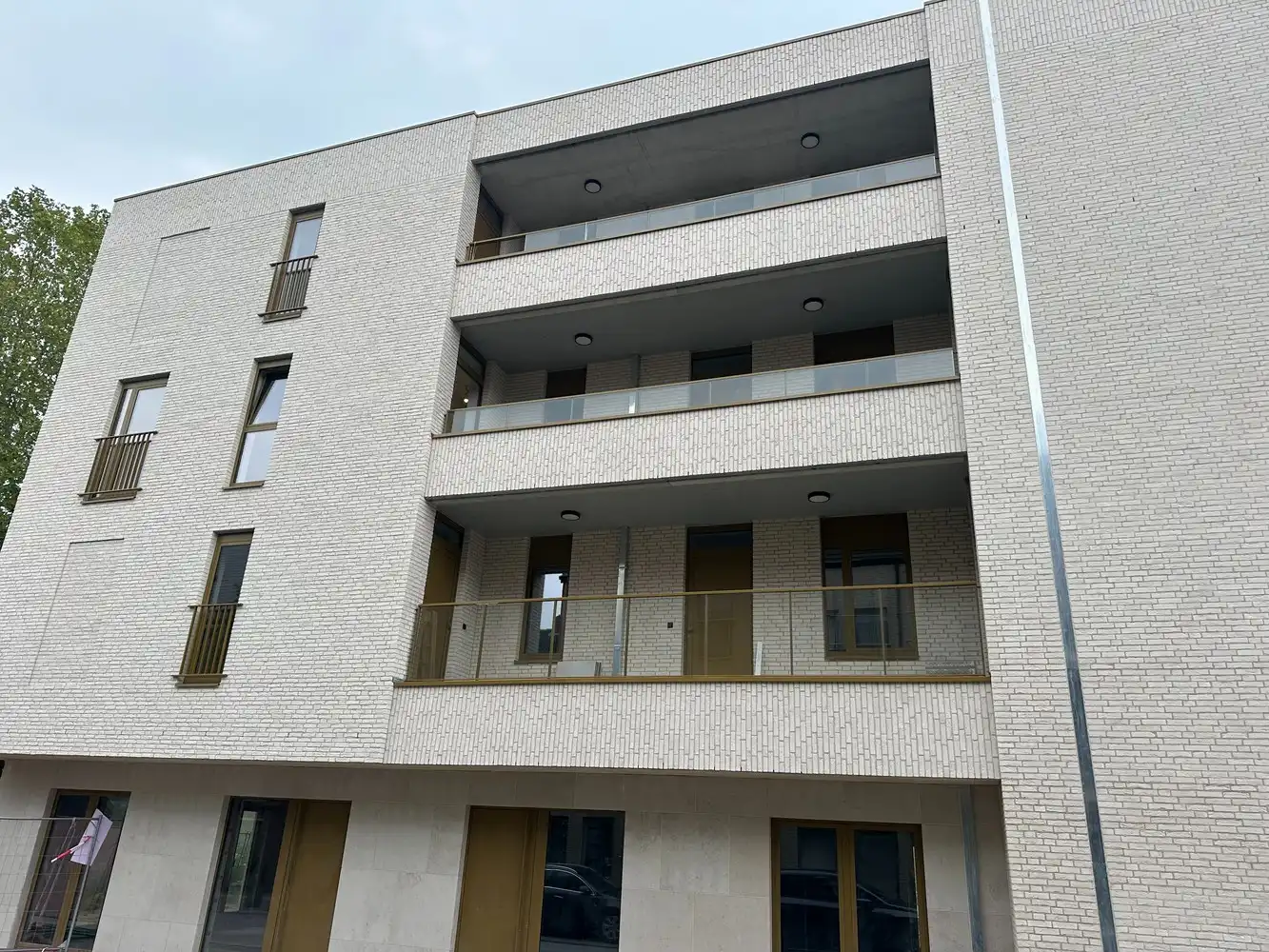 Stijlvol 3-slaapkamerappartement op toplocatie – Residentie WADO (blok Basil) foto {{pictureIndex}}