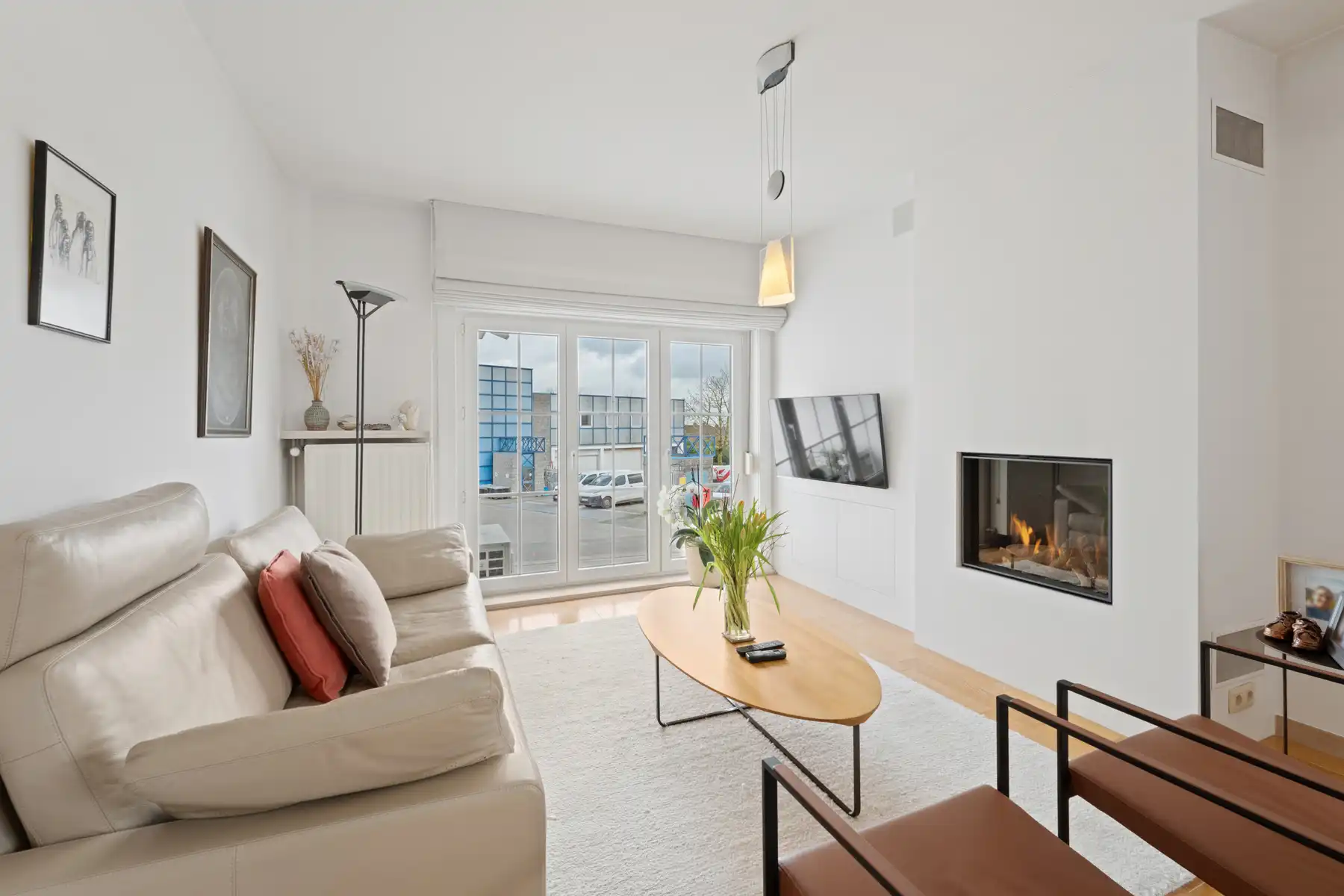 Centraal gelegen uitstekend onderhouden eigendom  foto 10