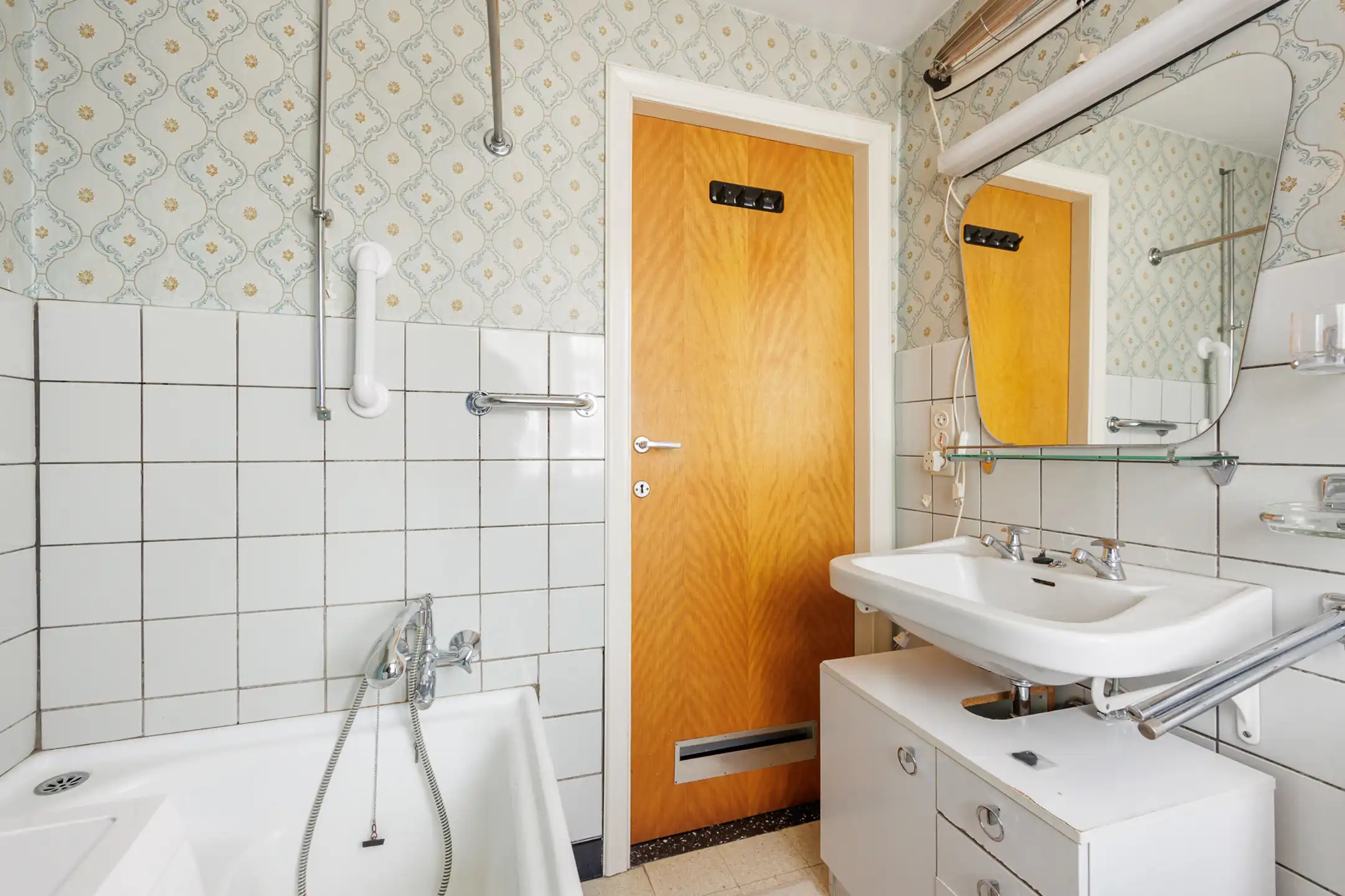 Te renoveren woning op  gunstig gelegen Z-perceel van 523 m² foto 24