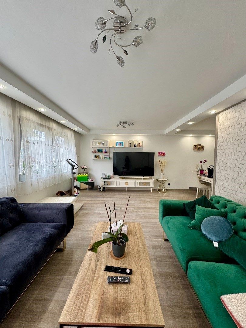 AFSPRAKEN ENKEL VIA MAIL!!  Te huur: gelijkvloers appartement in het centrum van Machelen foto 9