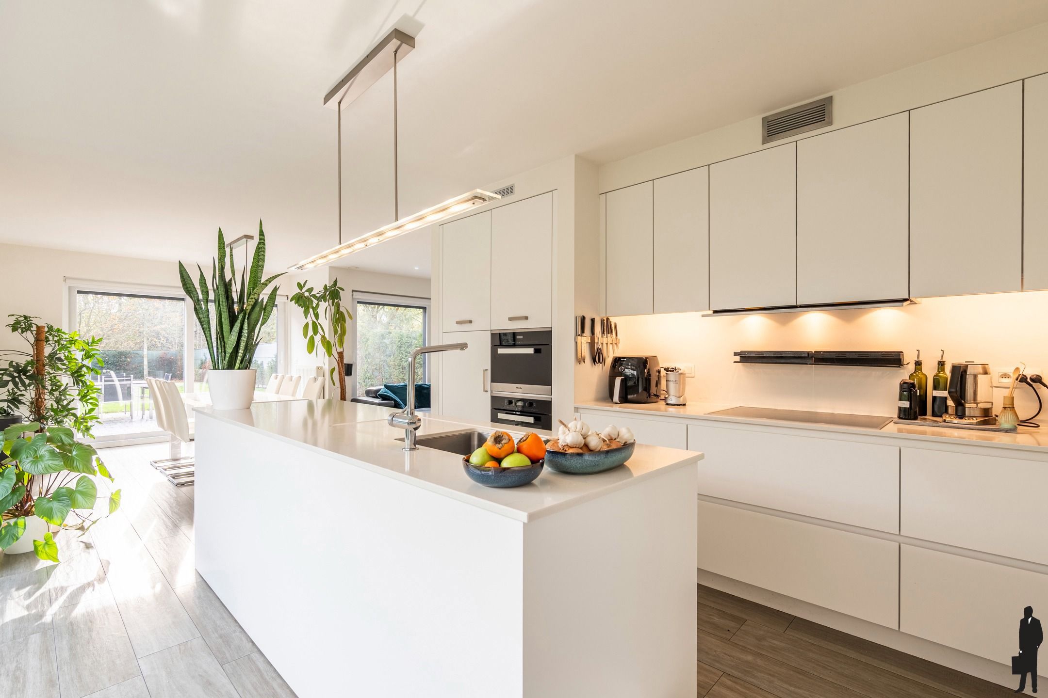 Zeer energiezuinige woning met 5 slpk en zuidgerichte tuin foto 9