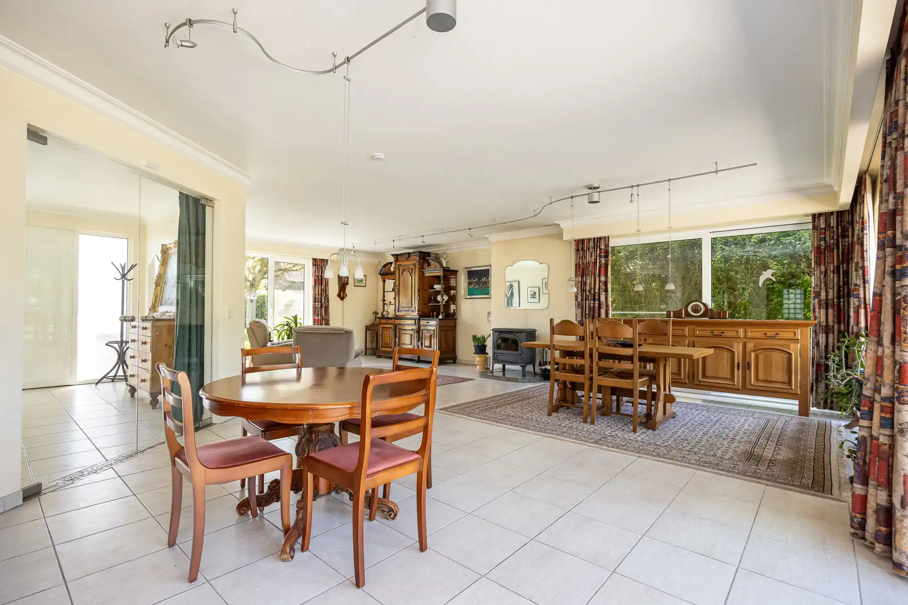 Vrijstaande villa met kantoor op prachtig perceel (6.708m²)! foto 11