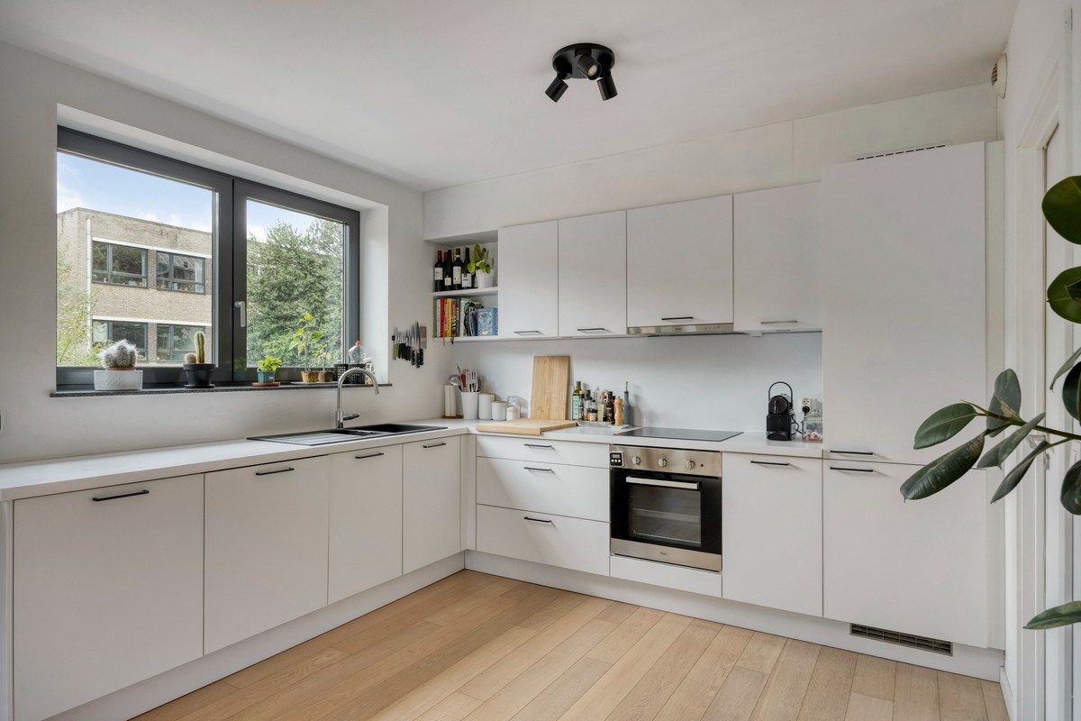 Appartement 3 slaapkamers met staanplaats nabij het centrum van Jette foto 7